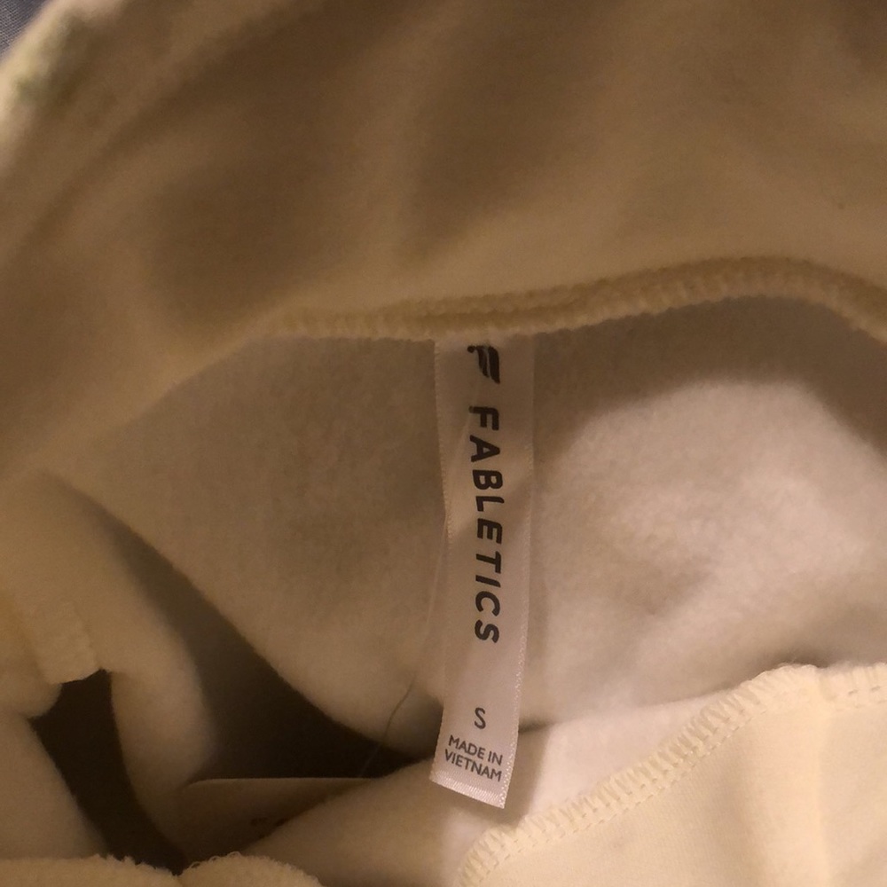 Fabletics Sweater - Picture 6 of 7